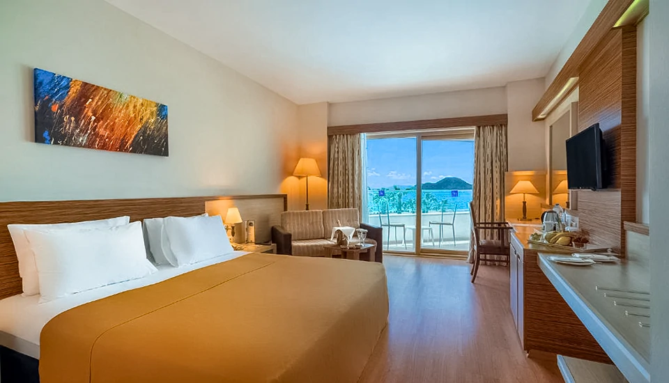 هتل آزور بای یلکن بدروم